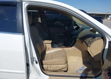 2003 Honda Accord 3.0 Ex from USA, damaged, VIN 1HGCM66563A084364